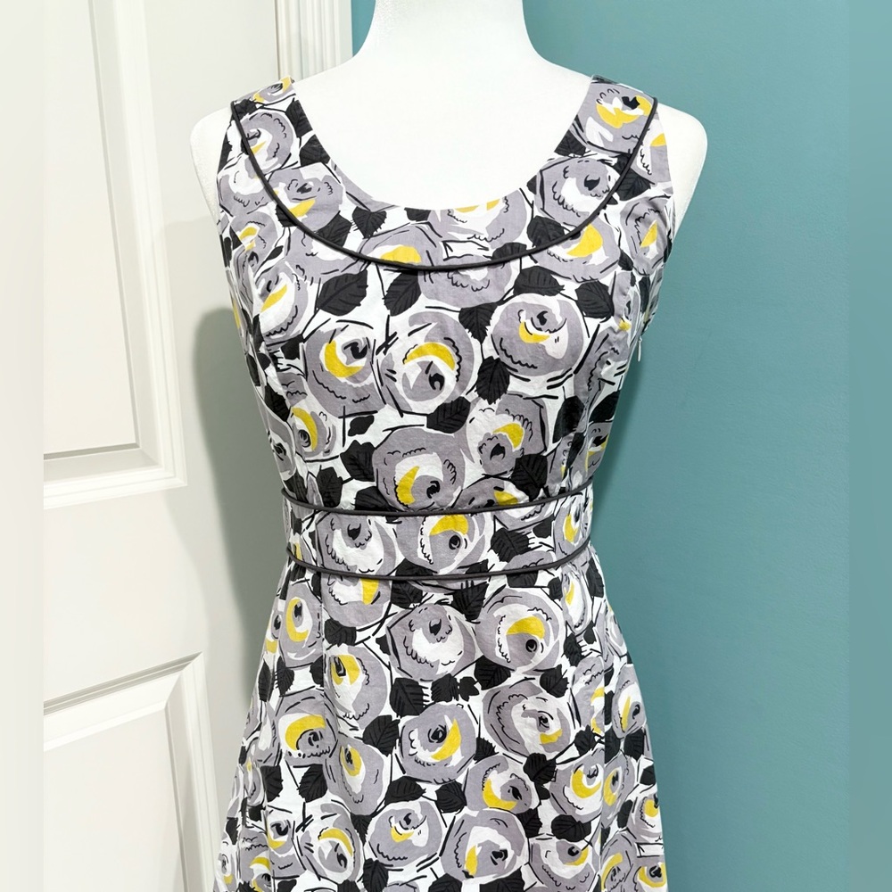 Boden Retro Rose Gray and Yellow Floral Dress